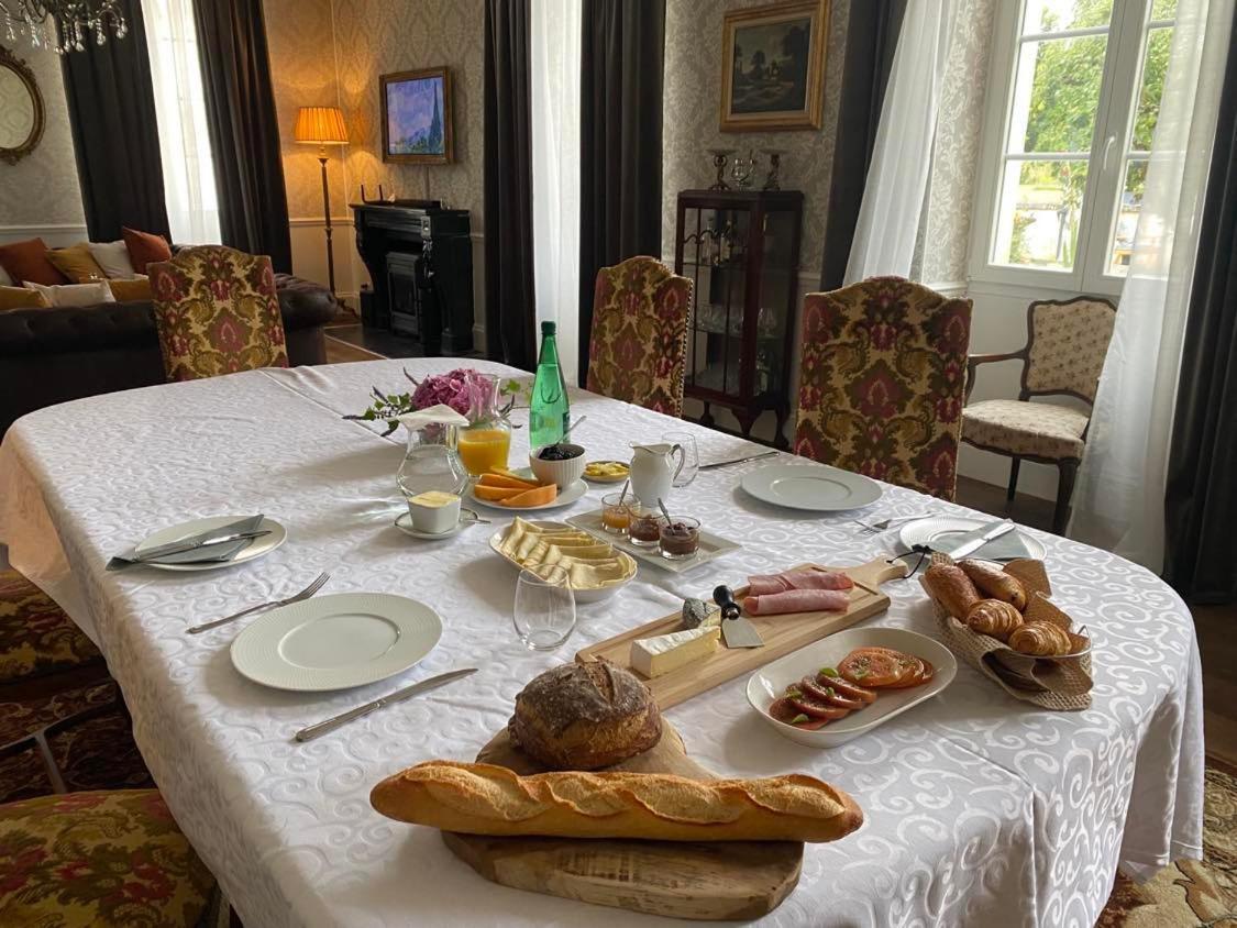 Le Grand Berger Chambres D'Hotes Angeac-Charente Экстерьер фото